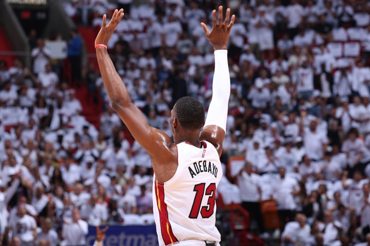 世界杯客户端安装说明-韦德：人们想象中的83分该是暴扣&amp;干拔&amp;各种高难度 而不是43罚球